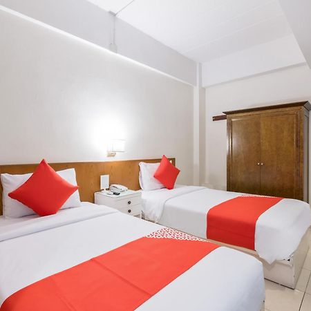 Oyo 335 Top Inn Khaosan Bangkok Exteriör bild
